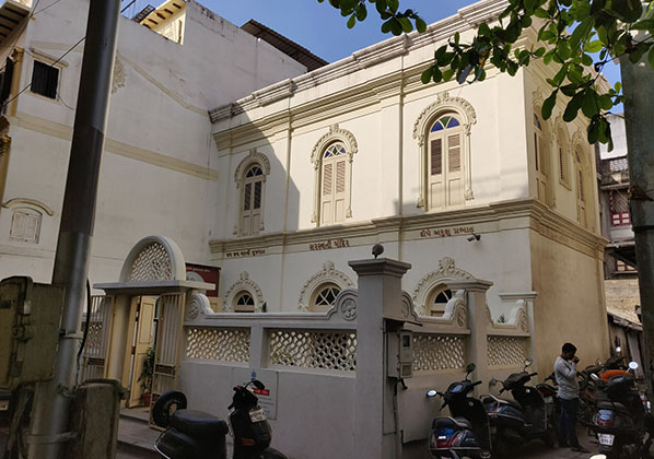  Saraswati Mandir